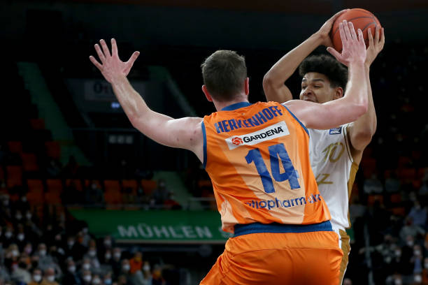 感到熟悉 感到熟悉