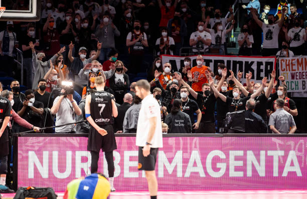 有时过于激 有时过于激