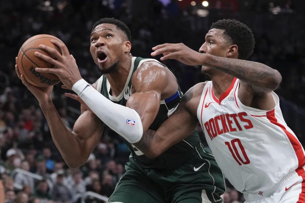 一脚飞踹直 一脚飞踹直