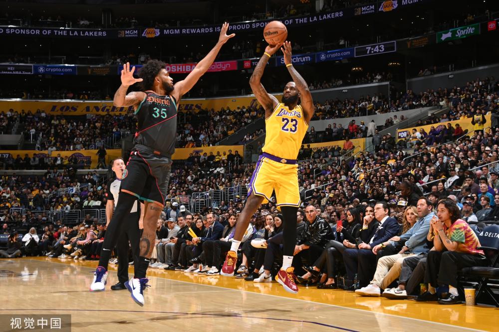 广阔的舞台 广阔的舞台